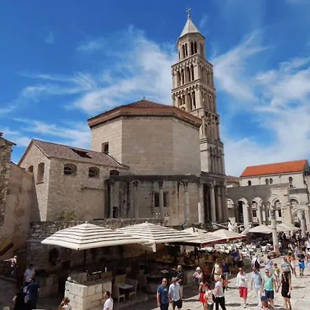 Luxury Mareta 住宿加早餐酒店 斯普利特