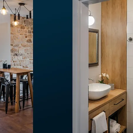 Luxury Mareta Bed & Breakfast